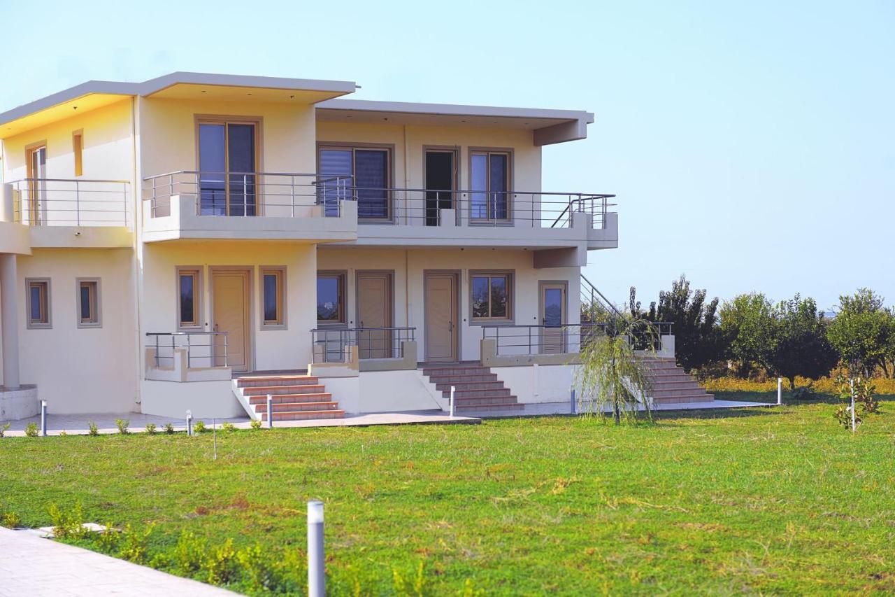 Kalavárda Stelia Luxury Apartments מראה חיצוני תמונה