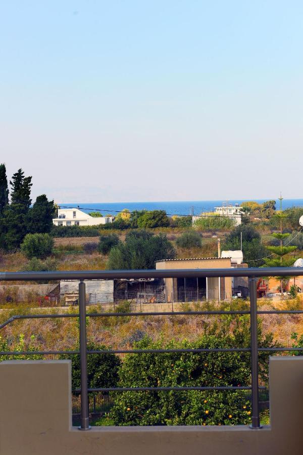 Kalavárda Stelia Luxury Apartments מראה חיצוני תמונה
