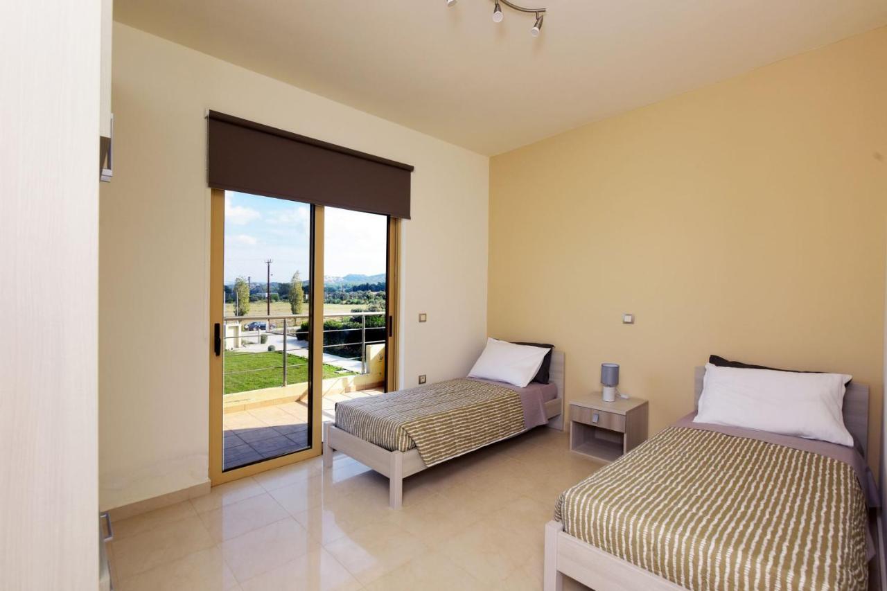 Kalavárda Stelia Luxury Apartments מראה חיצוני תמונה